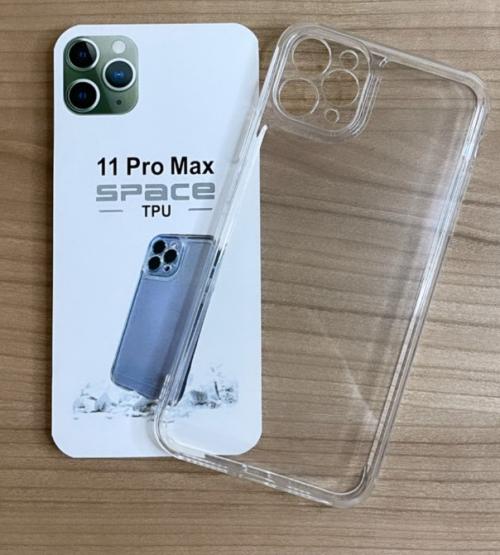 IPhone 11 Pro Max mit Kameraschutz 